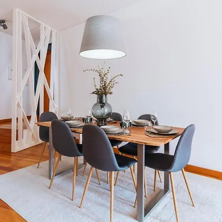 Apartamento Mouzinho Downtown 2br W/ Parking By Lovelystay *