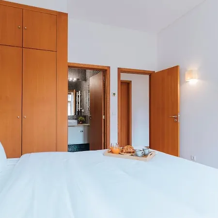 Appartamento Mouzinho Downtown 2br W/ Parking By Lovelystay
